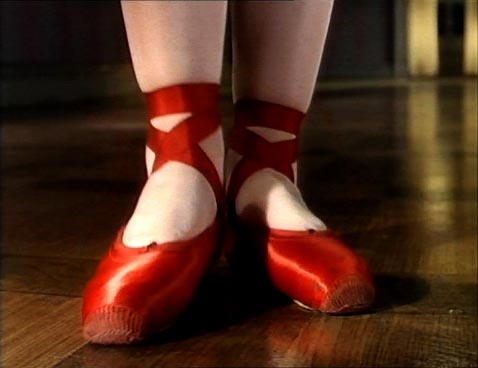 the-red-shoes-i.jpg